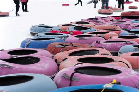 Maine Snow Tubing & Sledding @ eTravelMaine