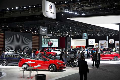 2022 Detroit auto show scheduled for Sept. 14-25 | Automotive News