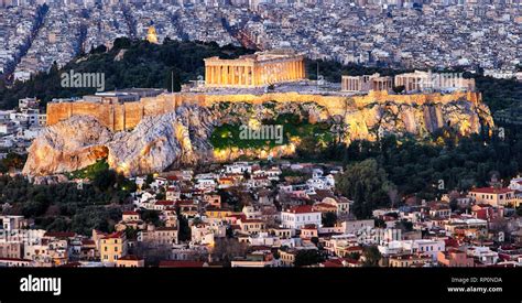 Acropolis night greece hi-res stock photography and images - Alamy