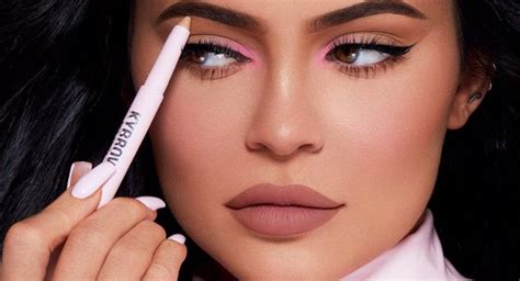 Reality star turned beauty mogul Kylie Jenner sells her iconic makeup ...