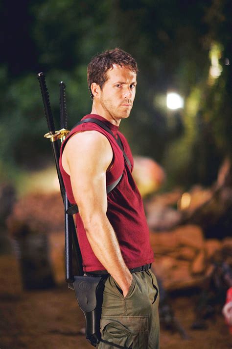 Ryan Reynolds: How He Turned 'Deadpool' Into a Golden Globe Nominee