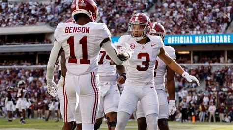 College football bowl game projections: Alabama misses CFP again