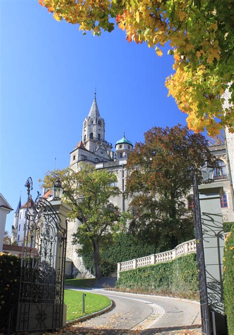 Papillon 971: The castle of the "Hohenzollern" in Sigmaringen