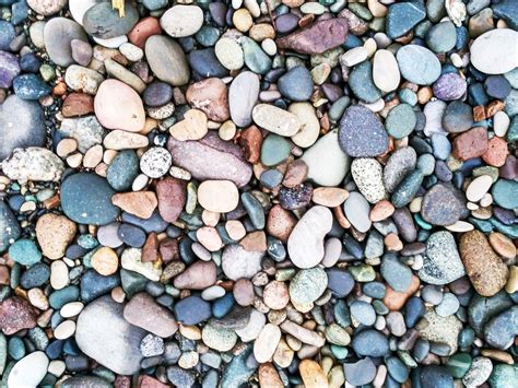 Beautiful Decorative Rocks to Incorporate in Your Yard - Wholesale Landscaping Supplies ...