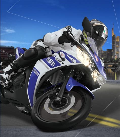 Yamaha R25 Launched in Indonesia:Price, Pics, Specs, Details