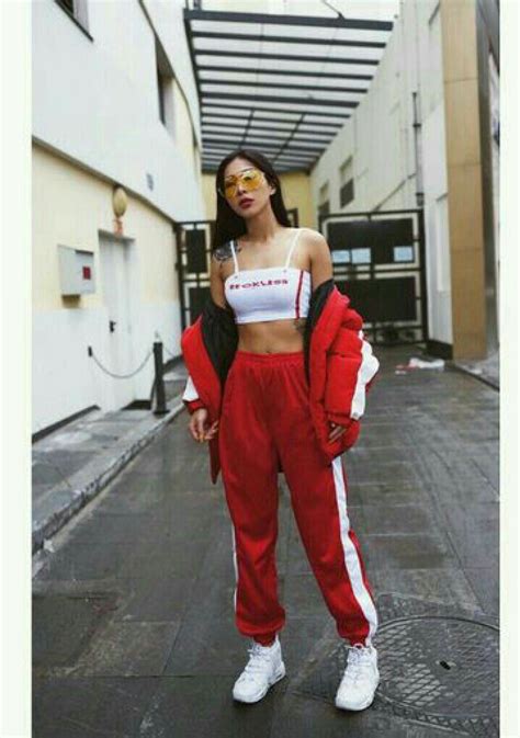 Instagram simple outfit baddie, Casual wear | Jogger Outfit Ideas For ...