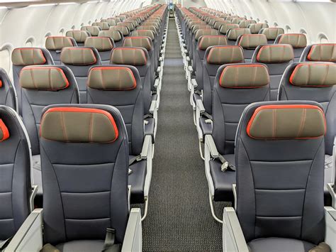 Inside Airbus A321 ~ A321neo Lavatory Rows Mid Halfway Thepointsguy ...