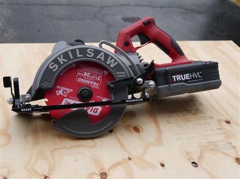 Skilsaw Cordless Circular Saw Review - Tools in Action