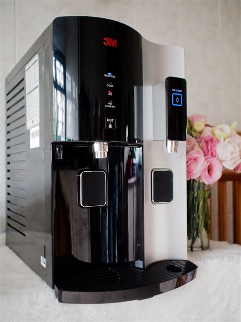 Hot And Cold Filtered Water Dispenser - Property & Real Estate for Rent