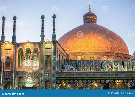 Fatima Shrine in Qom editorial stock photo. Image of hadrat - 151077218