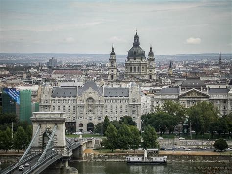 Budapest Tour Guide – Useful Information for Getting Around in Budapest