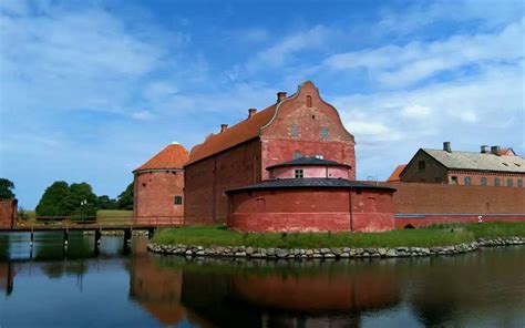 MALMOHUS CASTLE (Malmö) - All You Need to Know BEFORE You Go