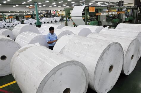 Government to Sue Australia Over Indonesia Copy Paper Export Tariff