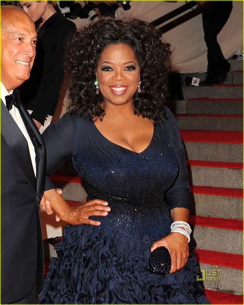 Oprah: MET Ball 2010 Host!: Photo 2447919 | 2010 MET Ball, Oprah ...