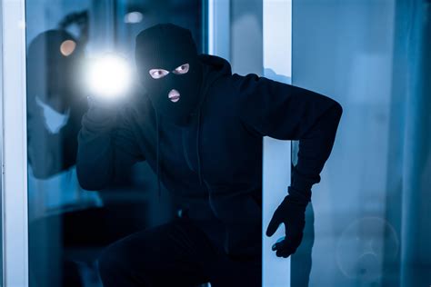 How to defend against Burglary charges?