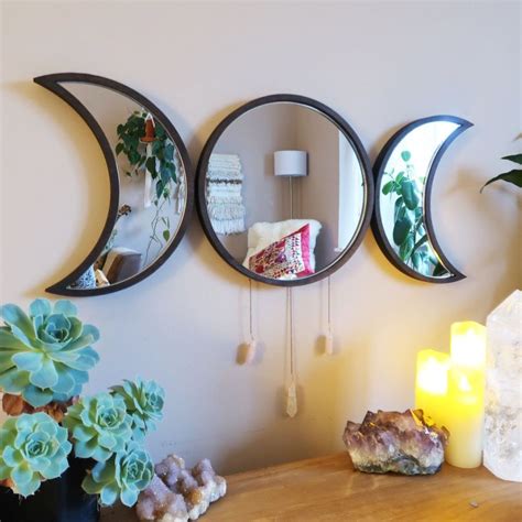 30 Lovely Moon Decor Ideas For Beautiful Home Decoration - MAGZHOUSE