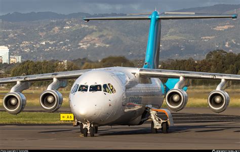 VH-NJE Cobham Aviation British Aerospace Avro RJ100 Photo by TommyNG | ID 1117051 ...