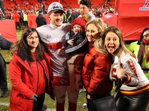 Patrick Mahomes' Mom Randi Shares a Sweet Throwback Photo Ahead of the ...