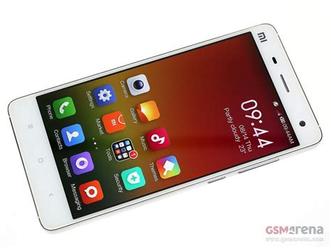 Xiaomi Mi 4 pictures, official photos