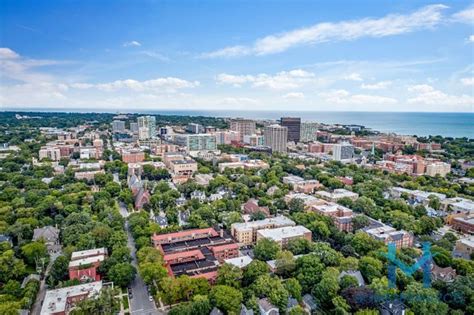 Townhomes & Condos For Sale in Evanston, Illinois - January 2018 ...