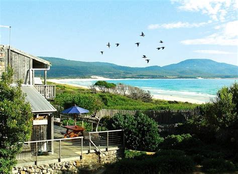 13: Find a classic Aussie beach house - Australian Traveller