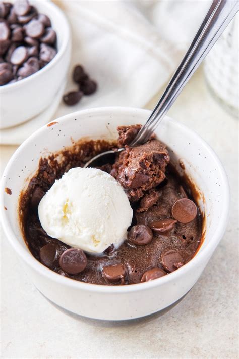 Brownie in a Mug - Microwave Brownie Recipe