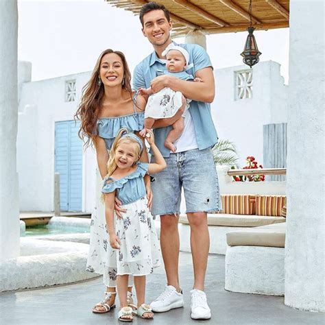 Family Matching Outfits - 100+ Insanely Cute Ideas - LynSire | Family ...