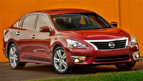 Nissan raises 2015 Altima prices, adds features