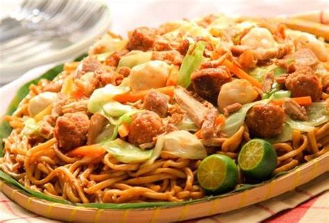 Easy Pancit Miki Guisado Recipe | Ang Sarap Recipes