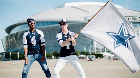 We The Fans: Dallas Cowboys set to debut Thursday