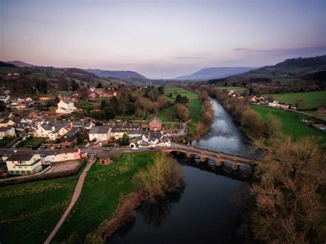 Crickhowell Wales | Definitive article for travellers - Odyssey Traveller