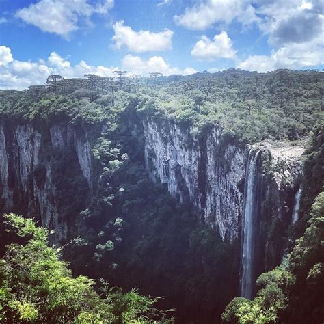 Waterfall in Parque Nacional de Aparados da Serra, Brazil Meu Brasil ...