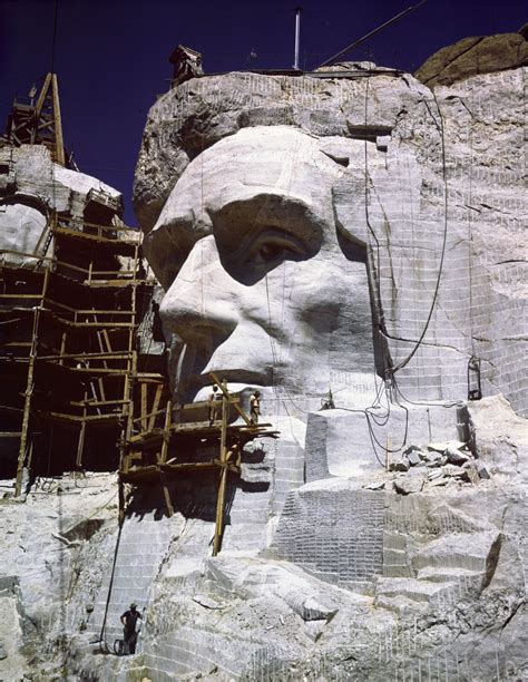 Mount Rushmore: The Largest Sculpture In The World – EcoTravellerGuide