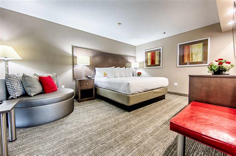 Modern Tuscaloosa Hotel near the University of Alabama| Hotel Capstone