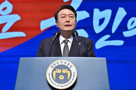 Japan, S. Korea summit must overcome history to renew ties | The Independent