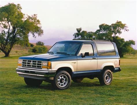 1989 Ford Bronco II - Best quality free high resolution car images, pictures and photos.