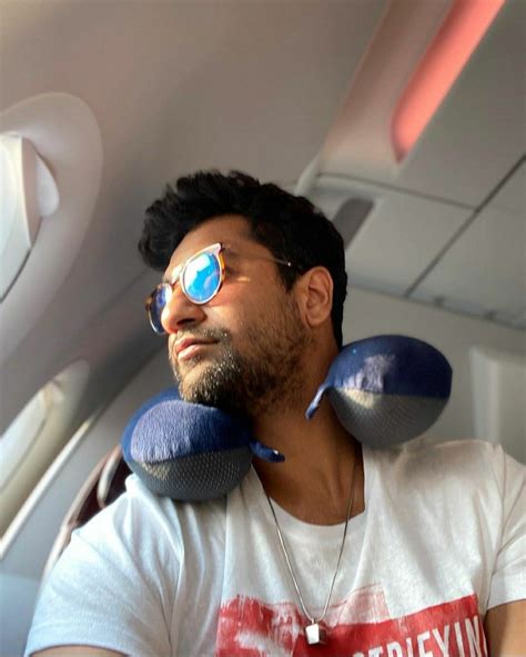 Pin by avani Bembade on Vicky Kaushal in 2020 | Bollywood actors, Celebrity crush, Awesome beards