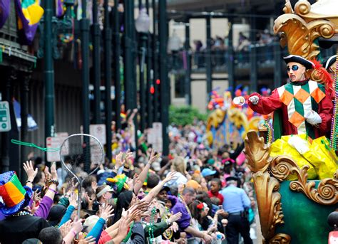 New Orleans Mardi Gras Guide | VIVO Masks