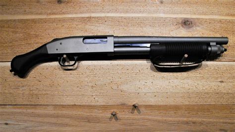 Mossberg 590 Shockwave Rail