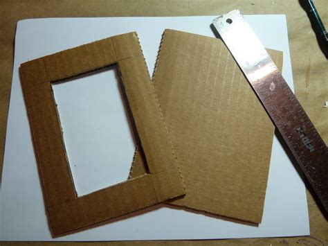 CRYSTAL CLEAR: Easy Craft- Scrap cardboard 3 x 5 photo frame