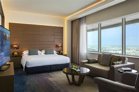 Towers Rotana Rooms: Pictures & Reviews - Tripadvisor