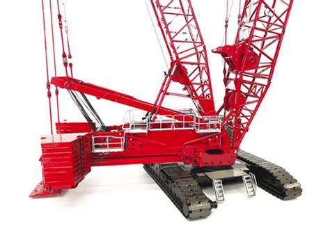 1:50 Manitowoc MLC650 crawler crane diecast scale model