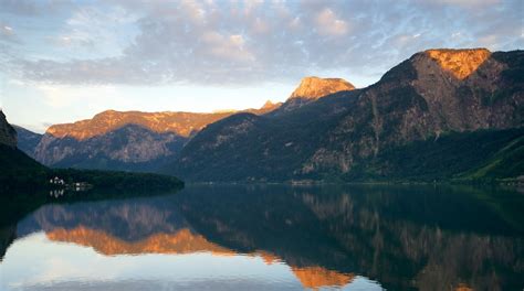 Hallstatt Lake Tours - Book Now | Expedia