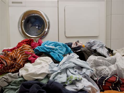 Tips for Easier College Dorm Laundry