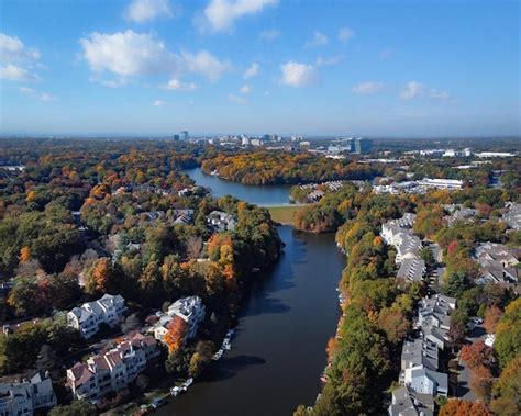 6 Reasons to Move to Reston, Virginia | Prevu