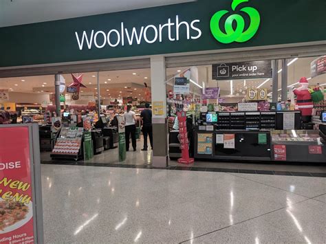 Woolworths St Clair - 155 Bennett Rd, St Clair NSW 2759, Australia