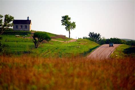 Take These 8 Country Roads In Kansas For An Unforgettable Scenic Drive ...