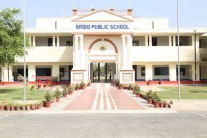 The List of Top Schools Of Pakistan That Can Give Your Children The ...