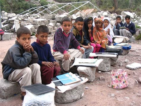 Dilemma of education in Pakistan - Dunya Blog