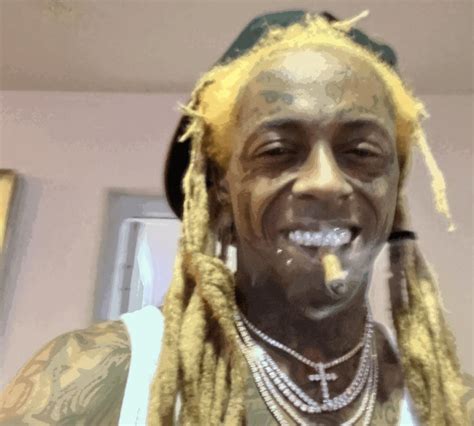 Fans worried after photos of Lil Wayne looking sick got leaked